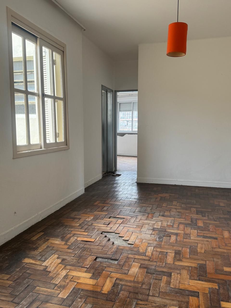 Apartamento de 2 Dormitórios na Av. Azenha - Ótima Oportunidade — foto 7