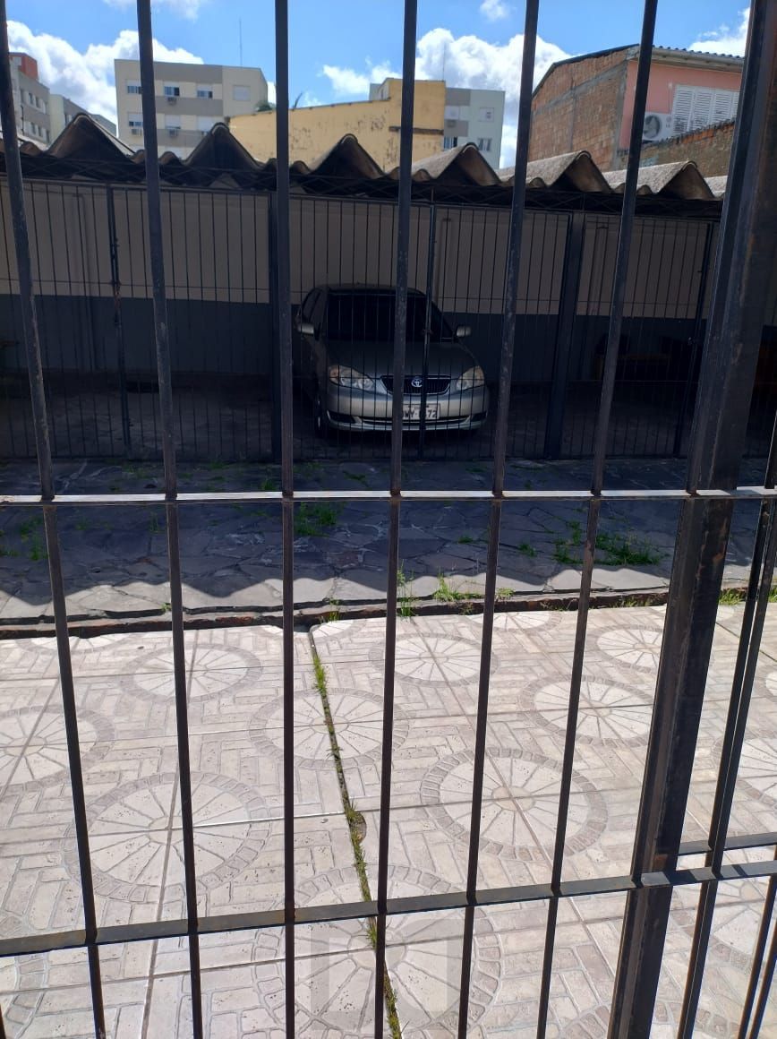 Apartamento Térreo 2 Dormitórios com Garagem – Bairro São José — foto 31