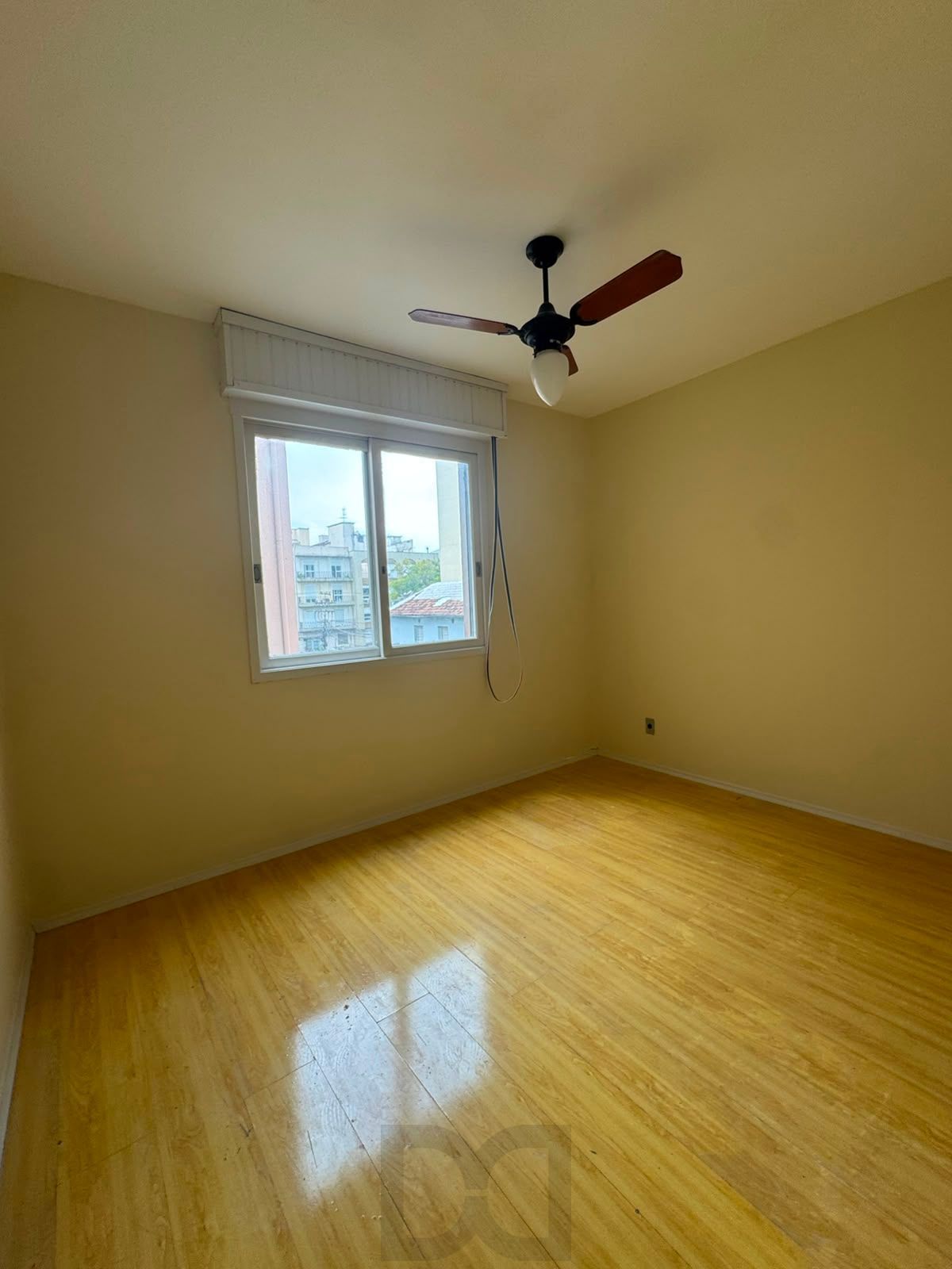 DORM 1