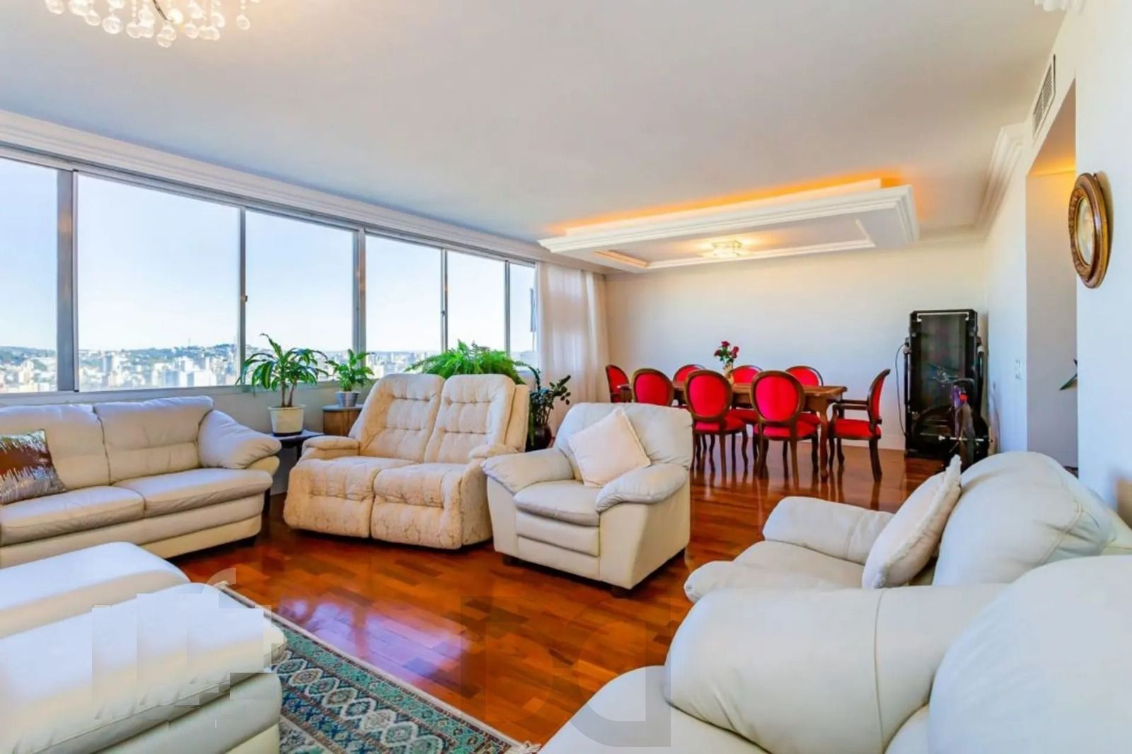 APARTAMENTO 4 DORMITÓRIOS C 1 SUITE BAIRRO RIO BRANCO PORTO ALEGRE — foto 3