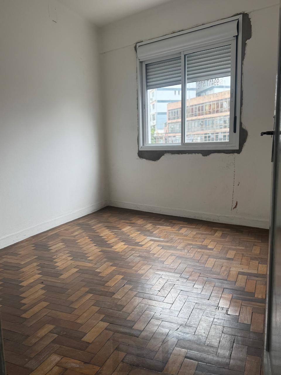 Apartamento de 2 Dormitórios na Av. Azenha - Ótima Oportunidade — foto 9