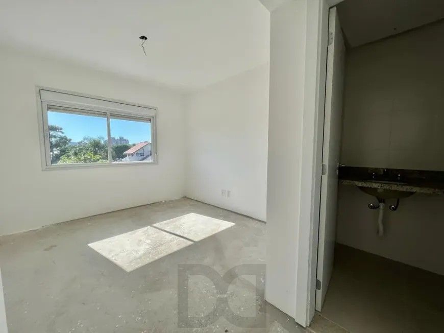 COBERTURA 2 DORMITÓRIOS COM SUITE 2 VAGAS LANDEL DE MOURA TRISTEZA — foto 8