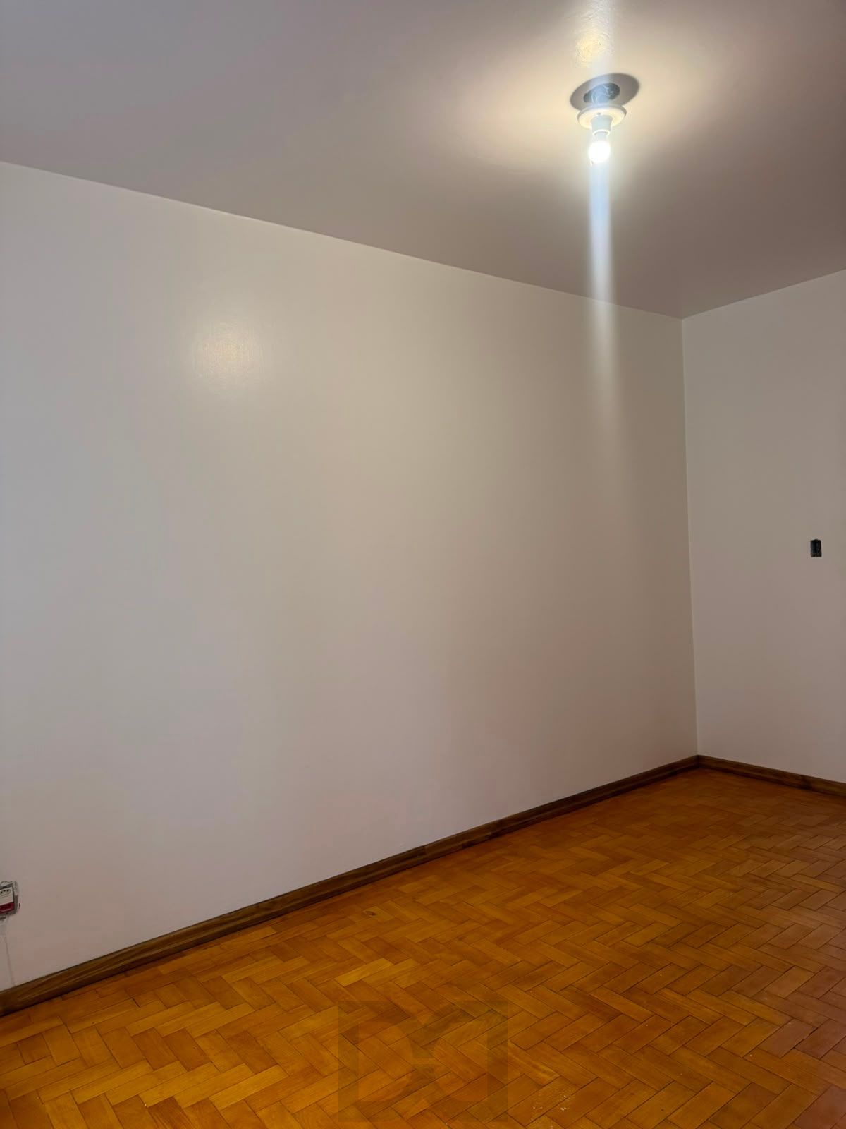 APARTAMENTO 2 DORM REFORMADO FRENTE ZAFFARI CIDADE BAIXA — foto 8