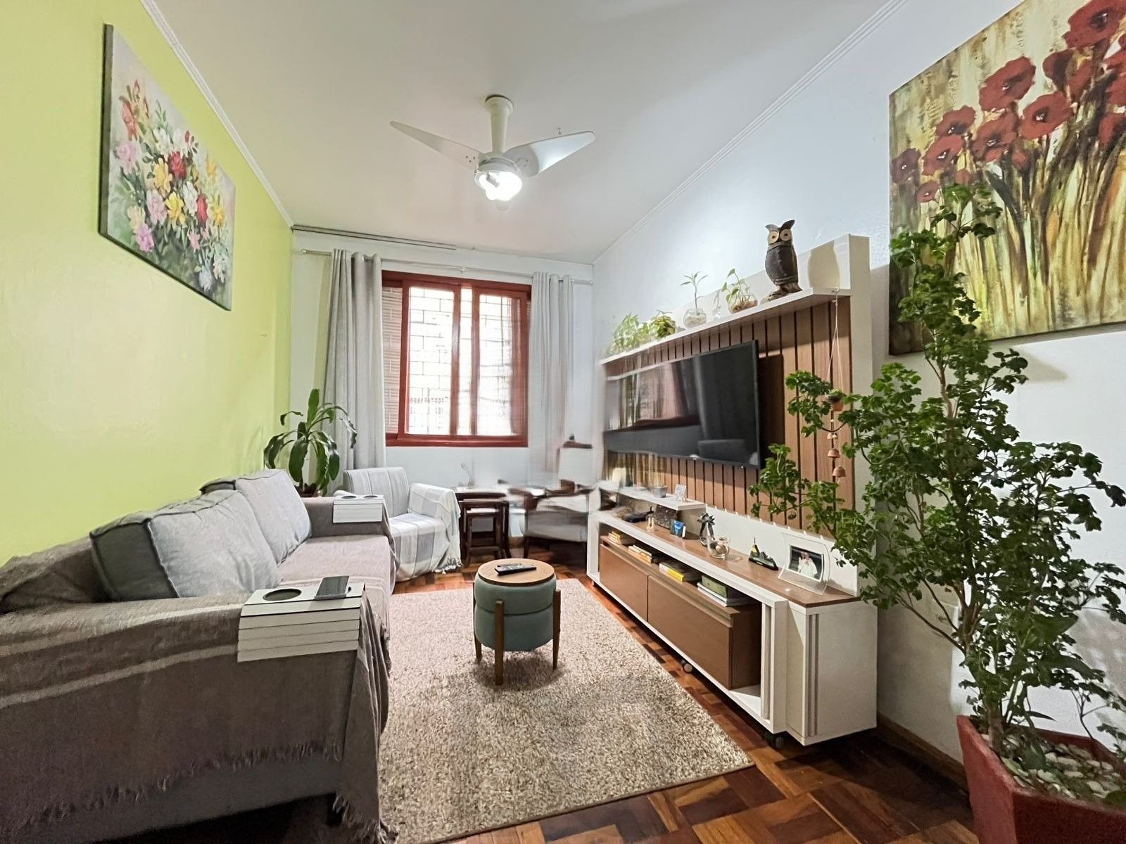 APARTAMENTO 3 DORMITORIOS TRANSFORMADO EM 2 DORMITÓRIOS CIDADE BAIXA — foto 1