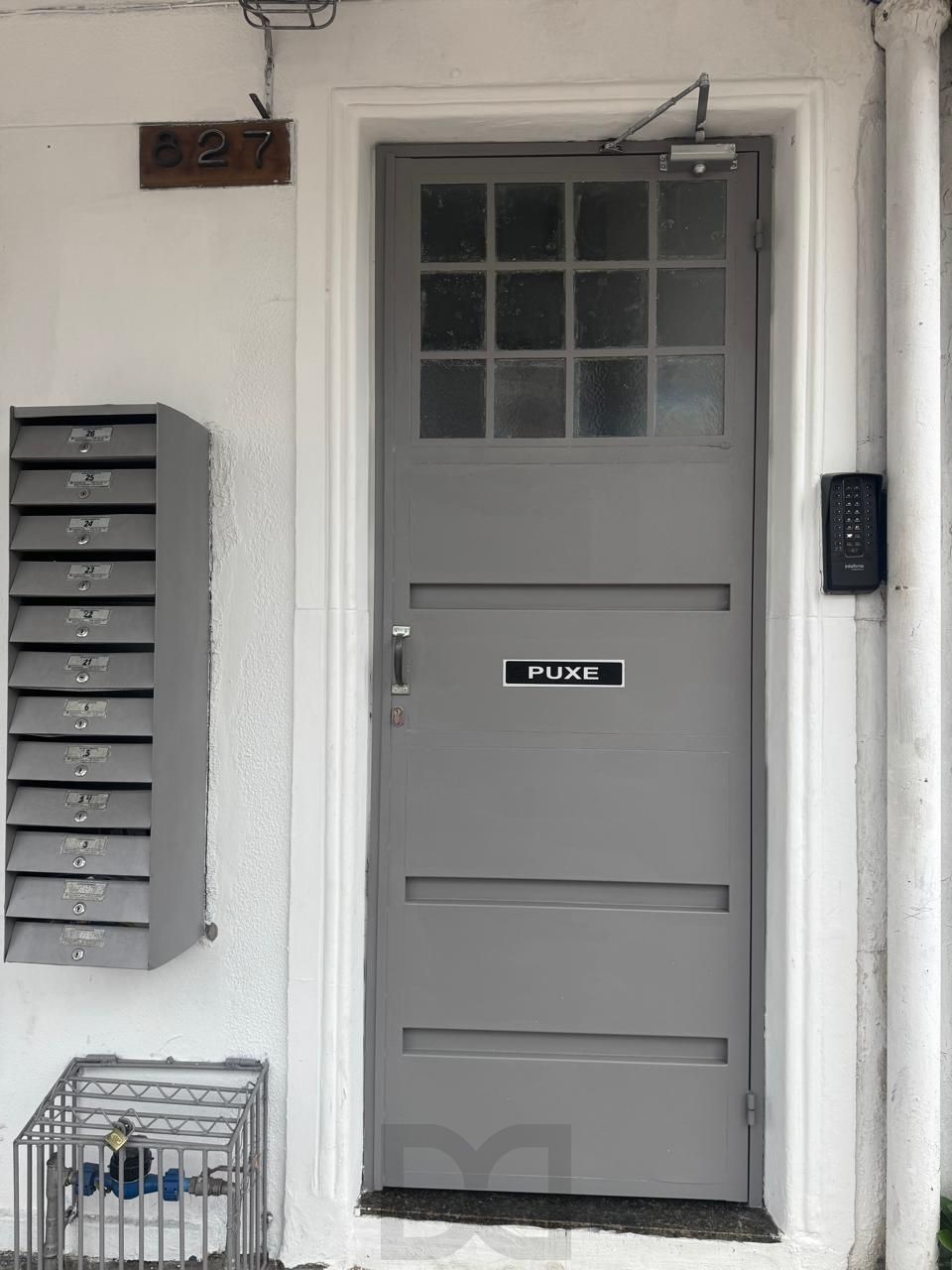 Apartamento de 2 Dormitórios na Av. Azenha - Ótima Oportunidade — foto 2
