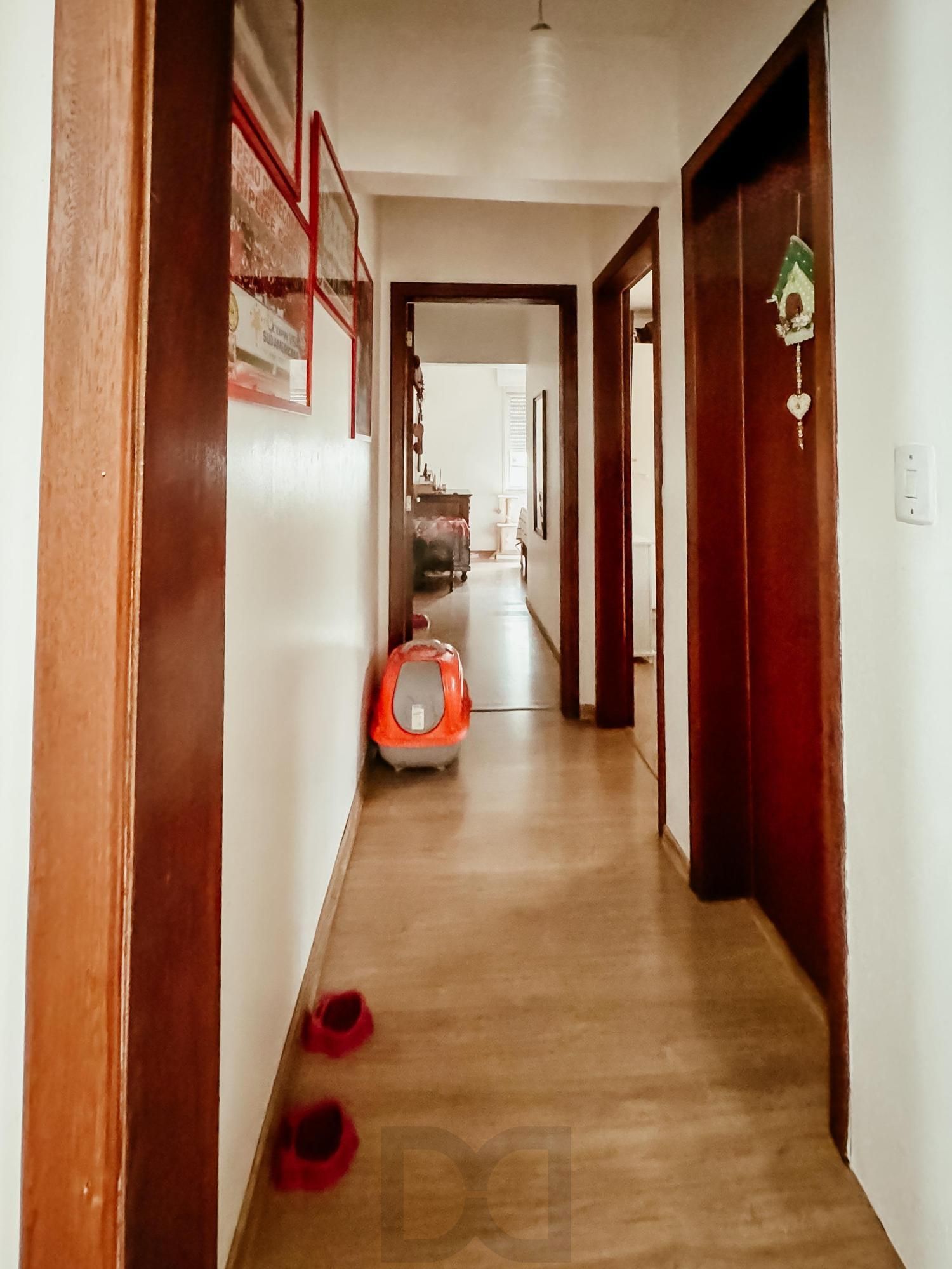 APTO 2 DORMITÓRIOS COM TERRAÇO RUA BOTAFOGO BAIRRO MENINO DEUS — foto 5