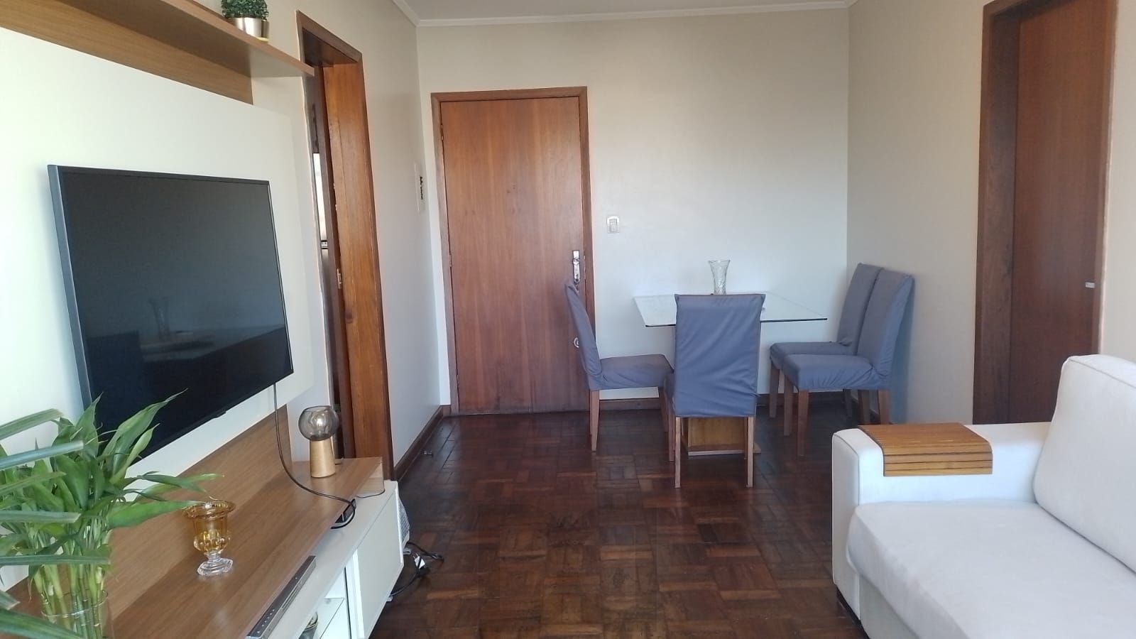 Apartamento para Venda - 61m², 2 dormitórios, 1 vaga - Cristo Redentor — foto 3