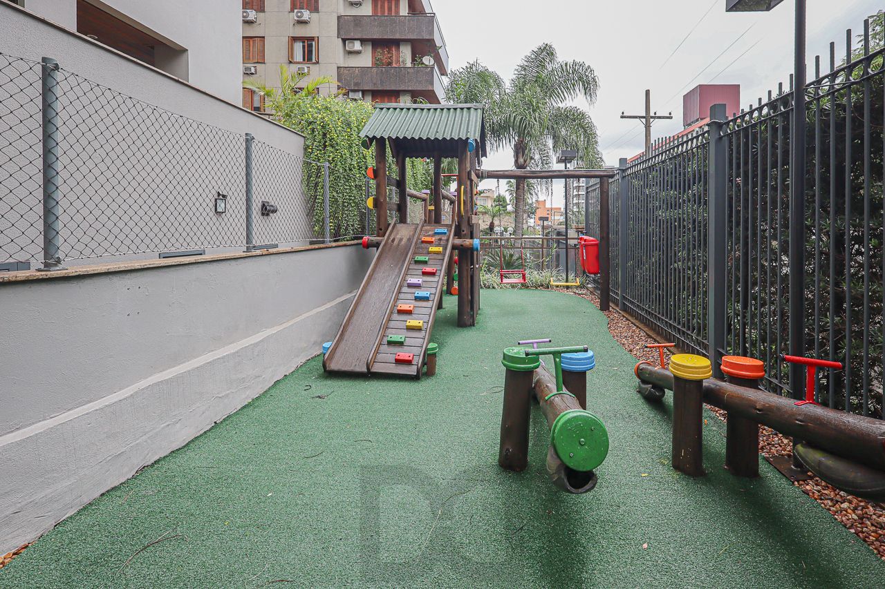 Apartamento a venda no bairro Petrópolis — foto 51