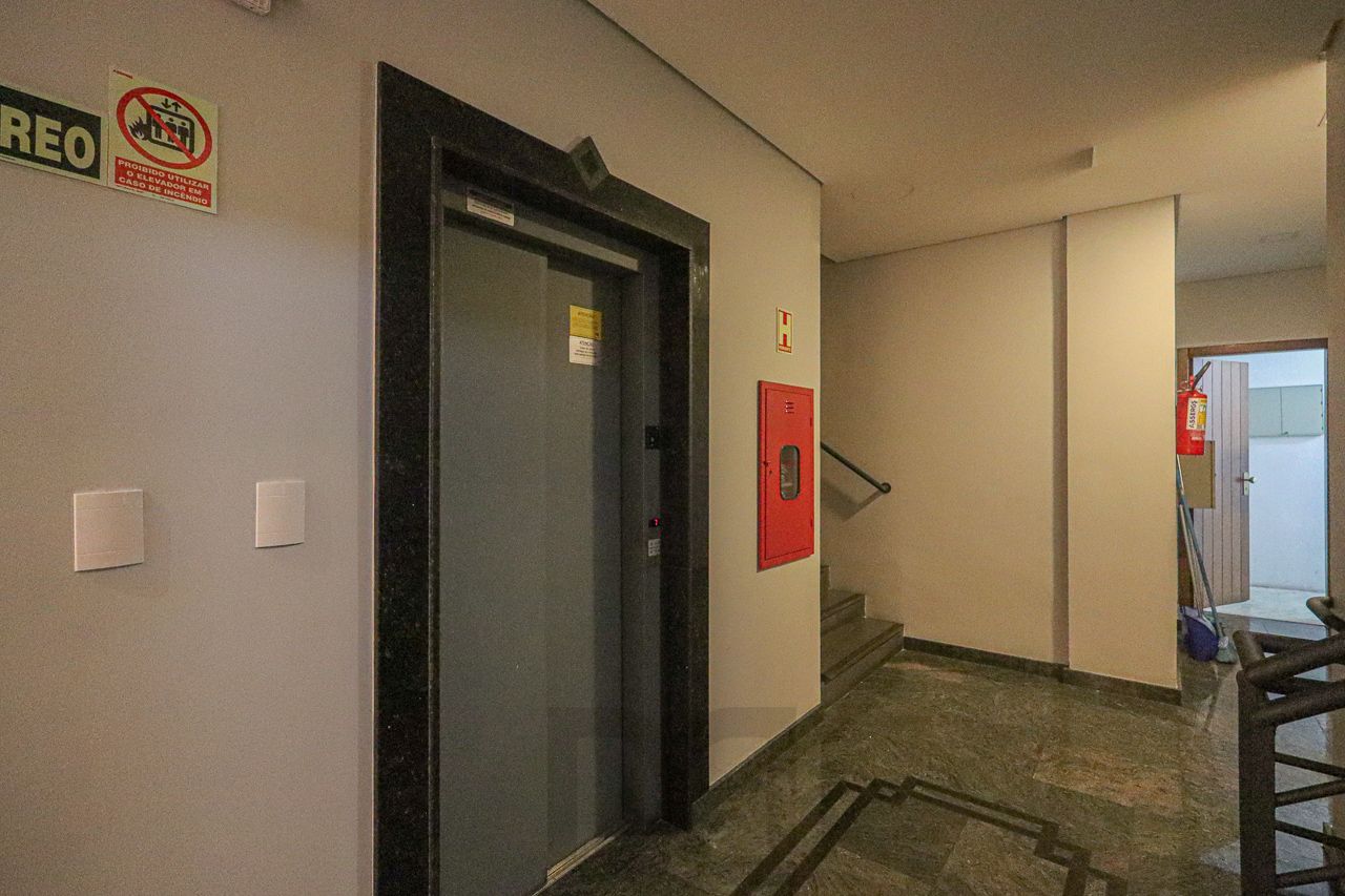 Cobertura a venda no bairro Petrópolis — foto 45