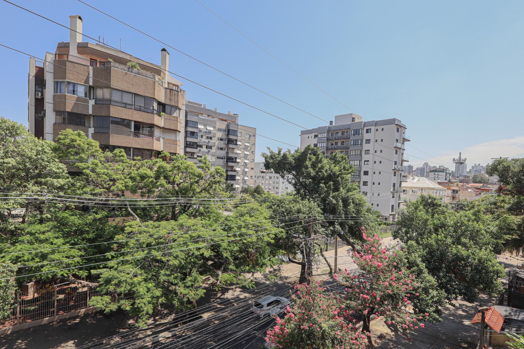 Apartamento a venda no bairro Petrópolis — foto 10