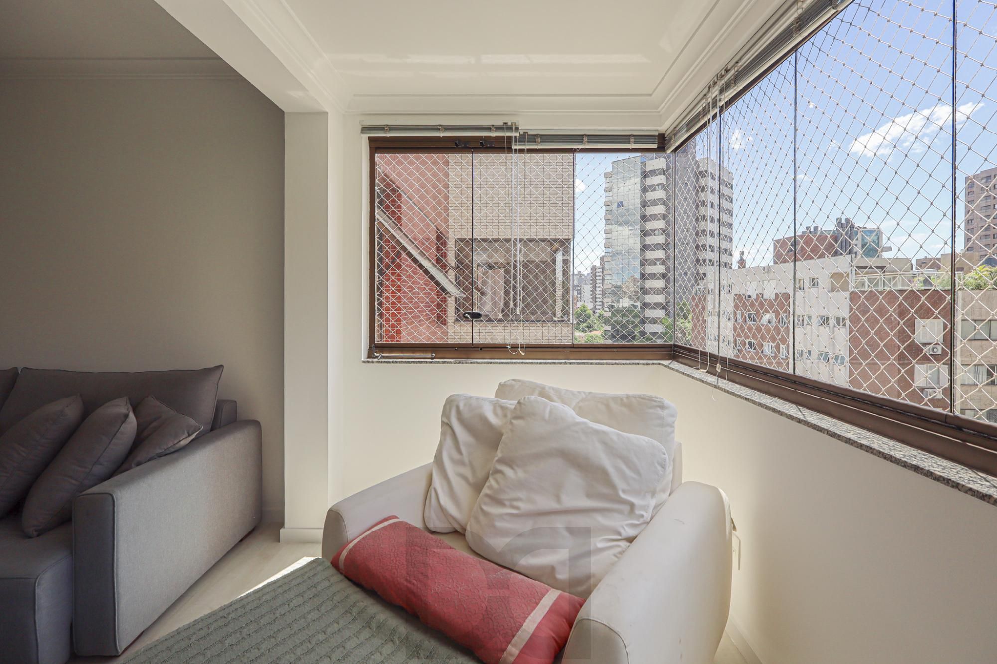 Apartamento a venda no bairro Petrópolis — foto 19