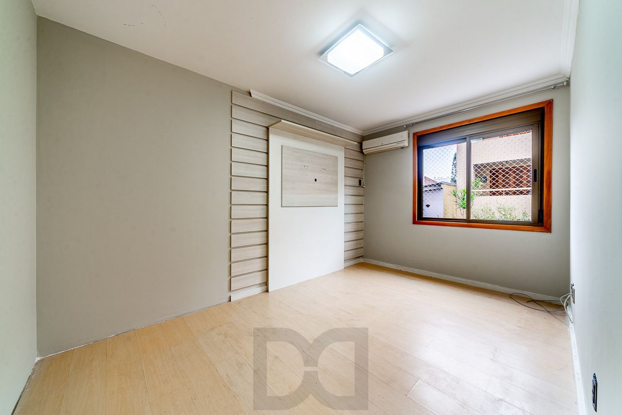Apartamento a venda no bairro Petrópolis — foto 8