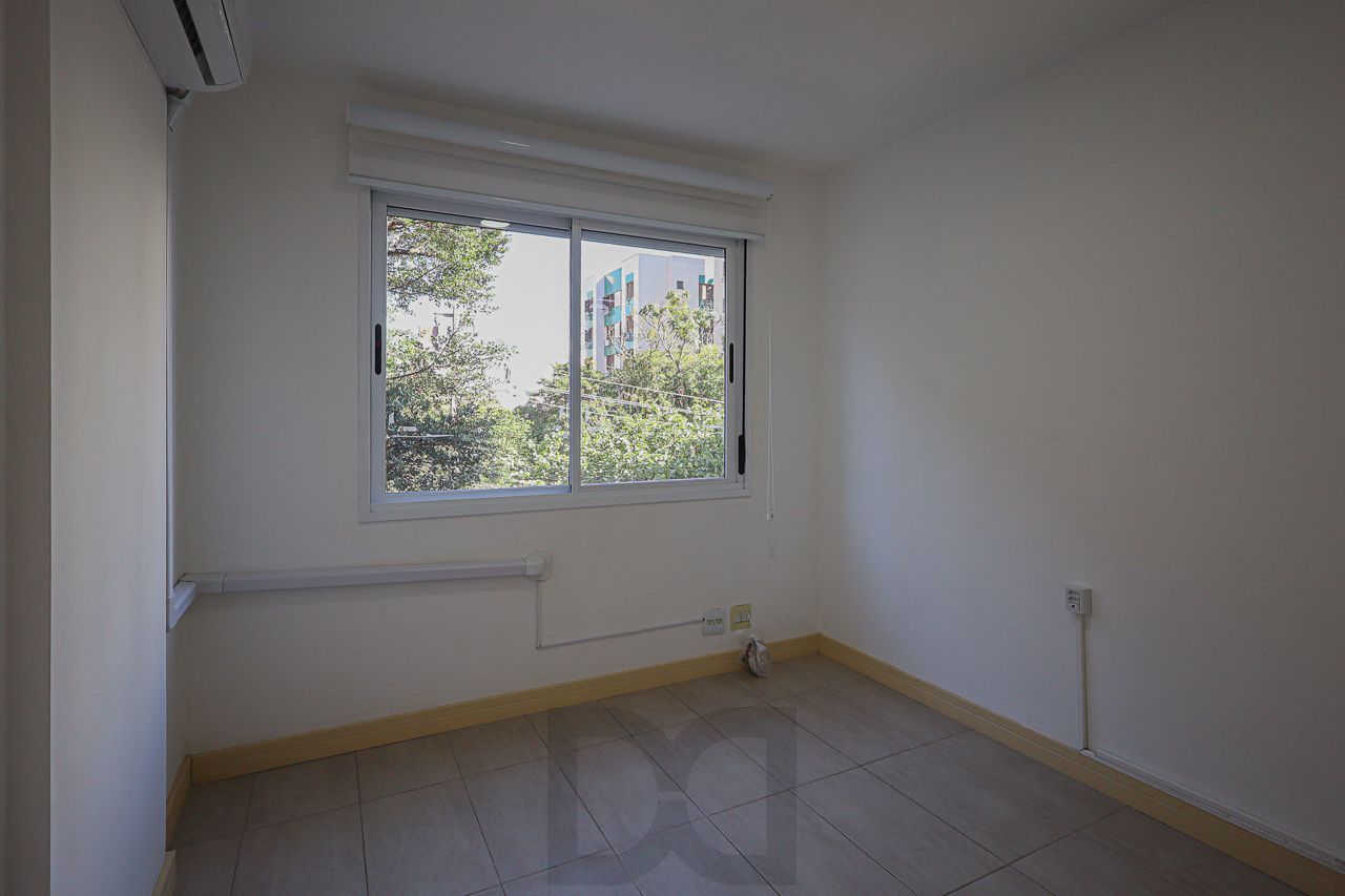Apartamento a venda no bairro Petrópolis — foto 14