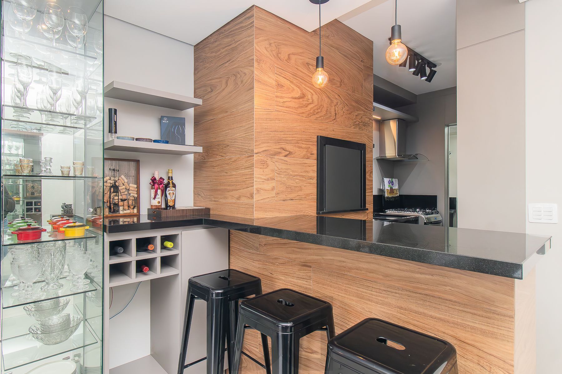 Apartamento mobiliado à venda no bairro Petrópolis — foto 10
