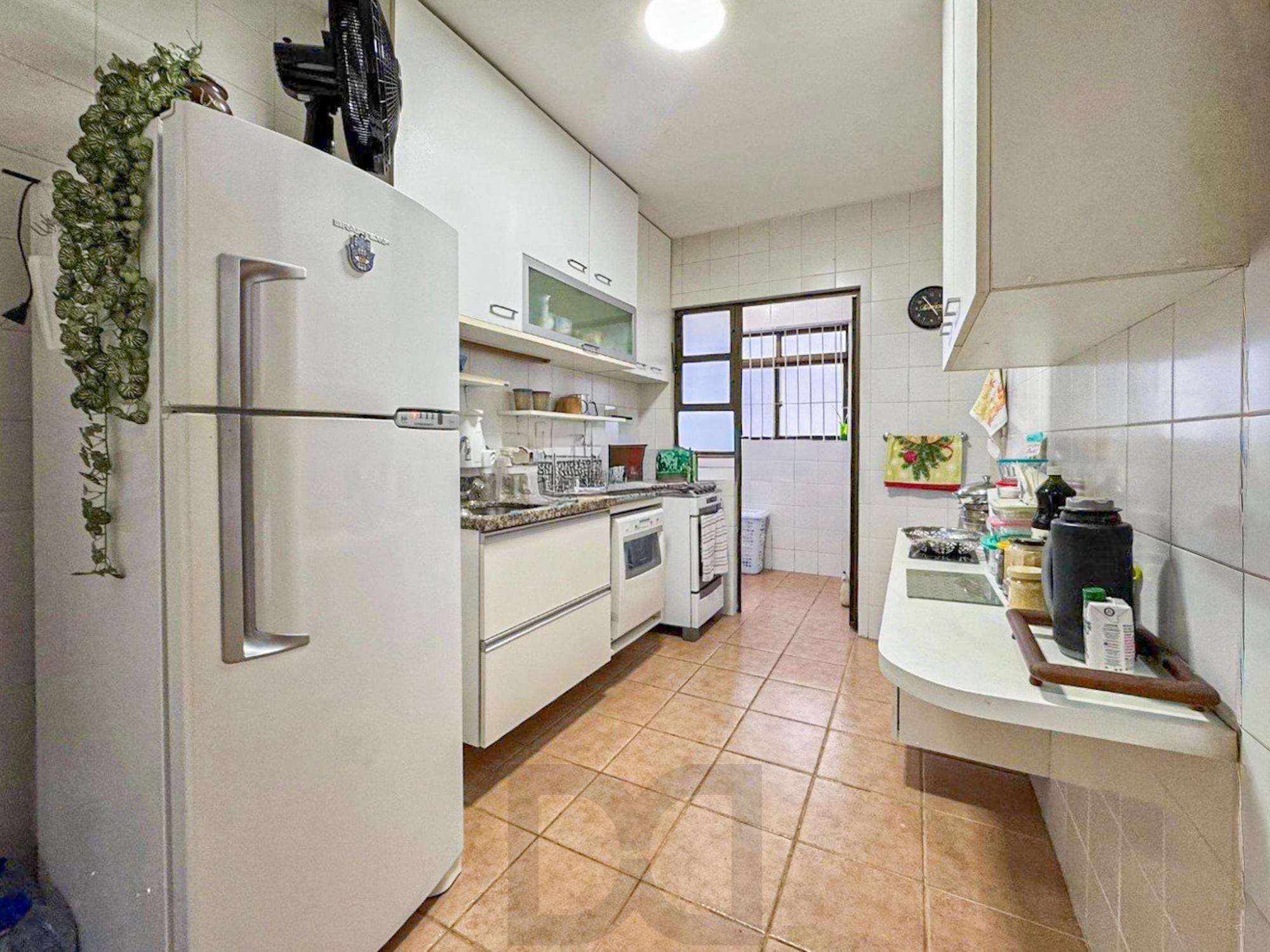 Apartamento a venda no bairro Petrópolis — foto 12