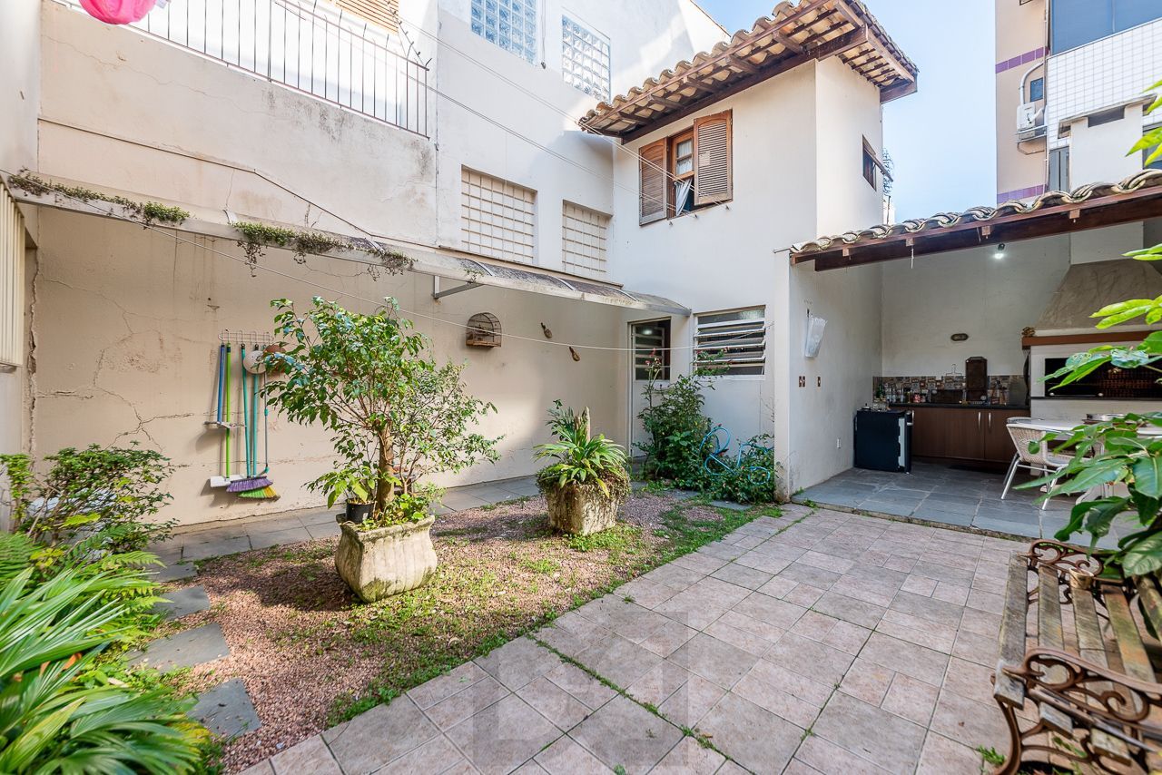Casa a venda no bairro Mont' Serrat — foto 34