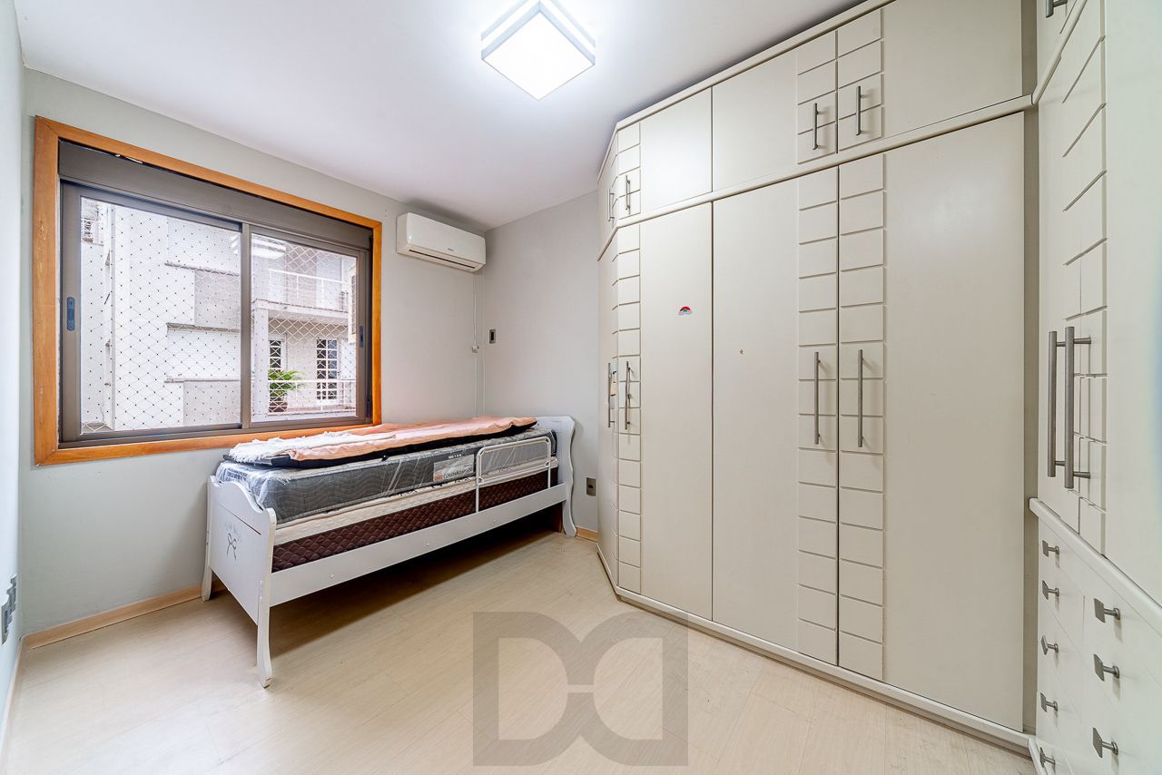 Apartamento a venda no bairro Petrópolis — foto 13