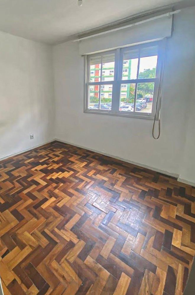 Apartamento a venda no bairro Petrópolis — foto 3