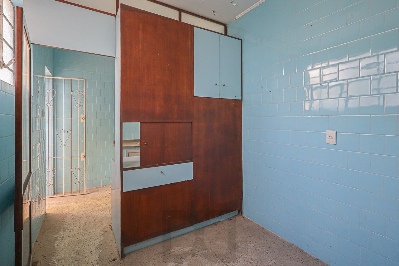 Apartamento a venda no bairro Petrópolis — foto 14