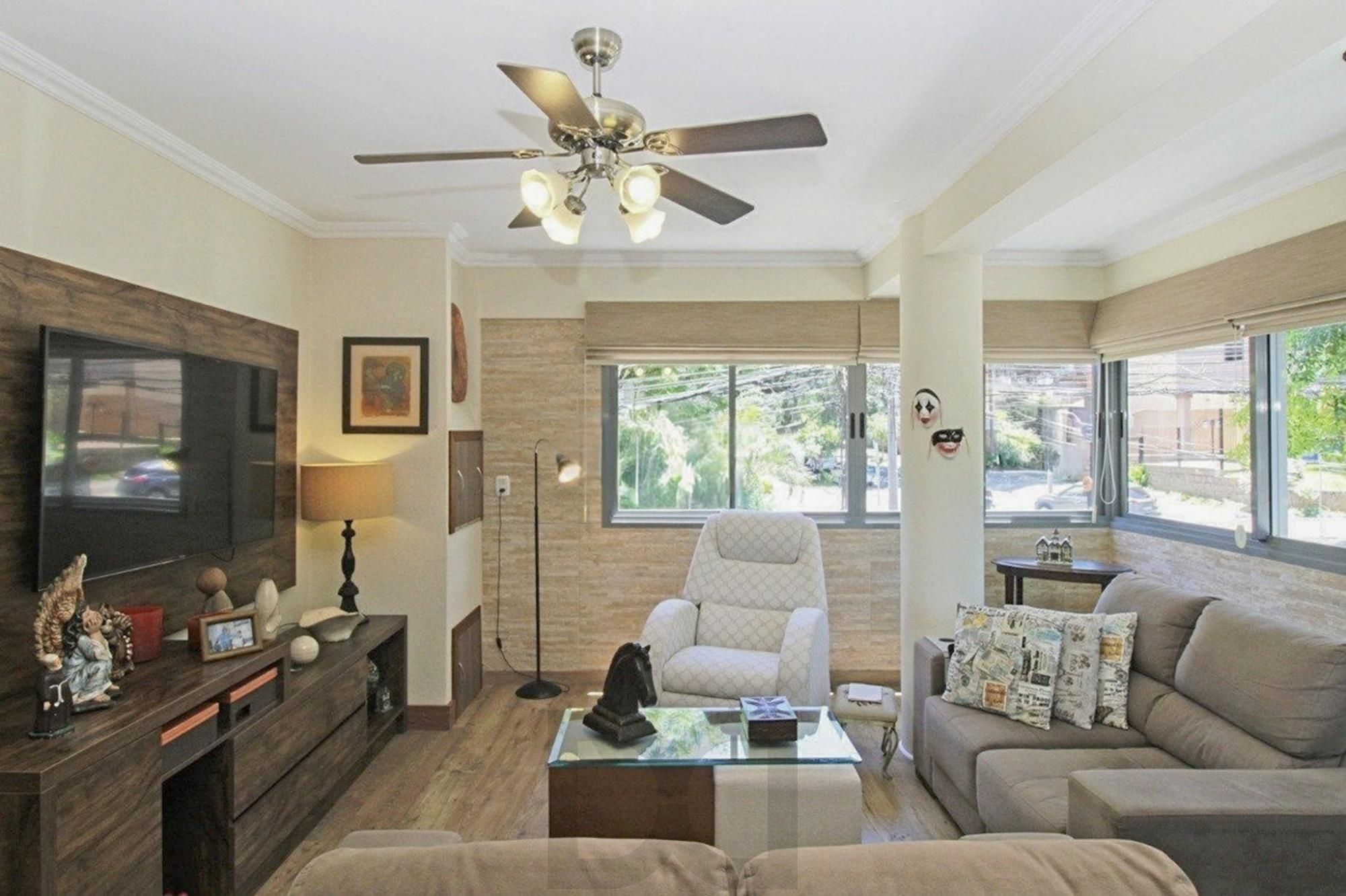 Apartamento a venda no bairro Petrópolis — foto 4