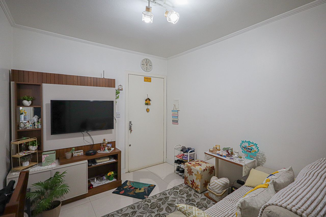 Apartamento a venda no bairro Passo D Areia — foto 1