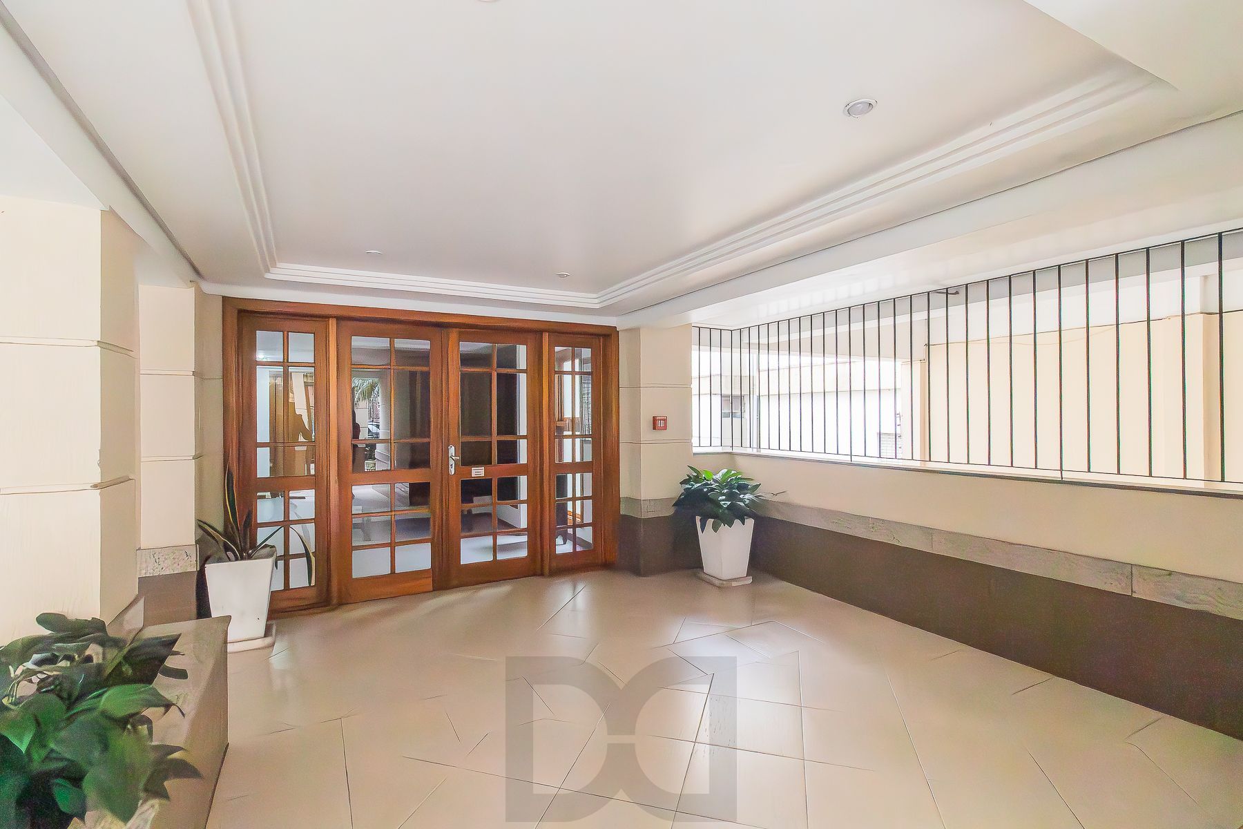 Apartamento mobiliado à venda no bairro Petrópolis — foto 26