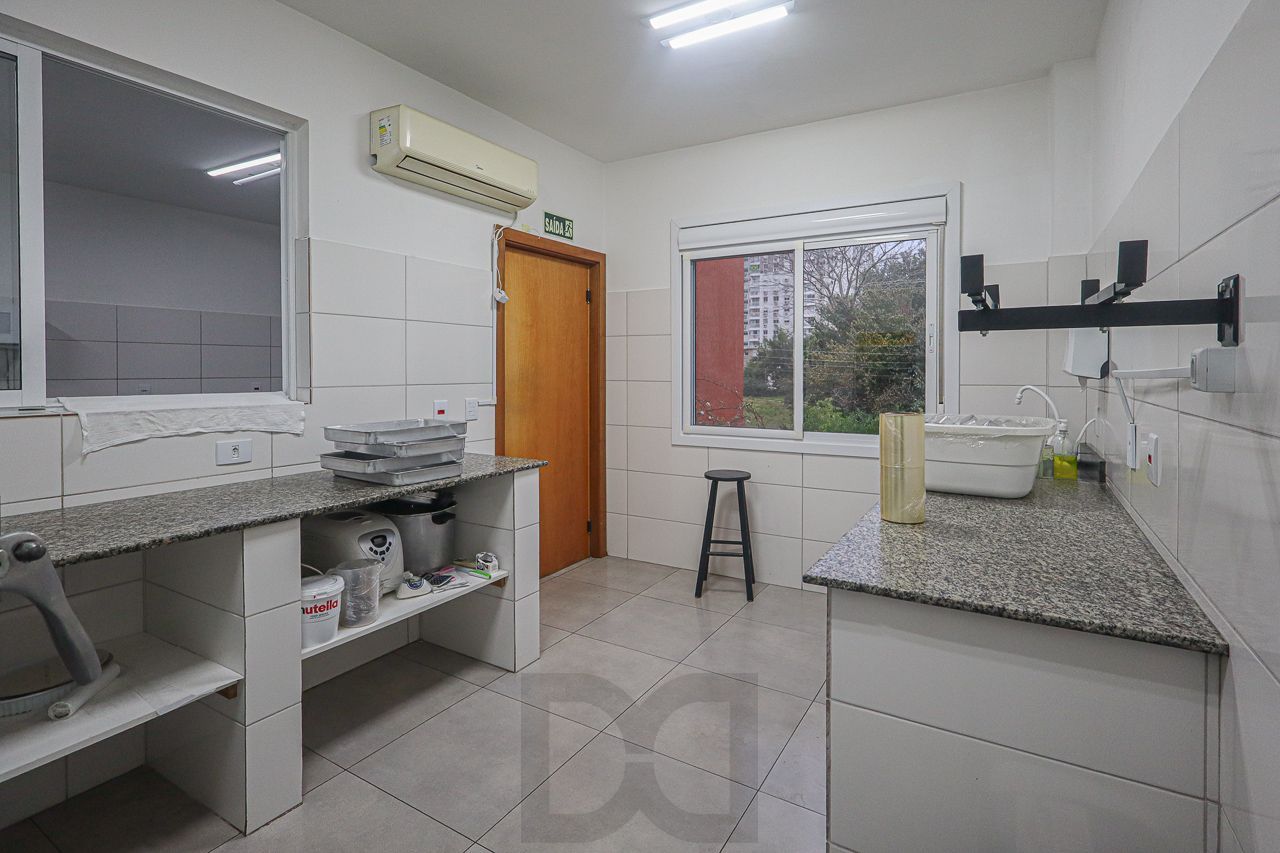 Casa Comercial a venda no bairro Cristo Redentor — foto 20