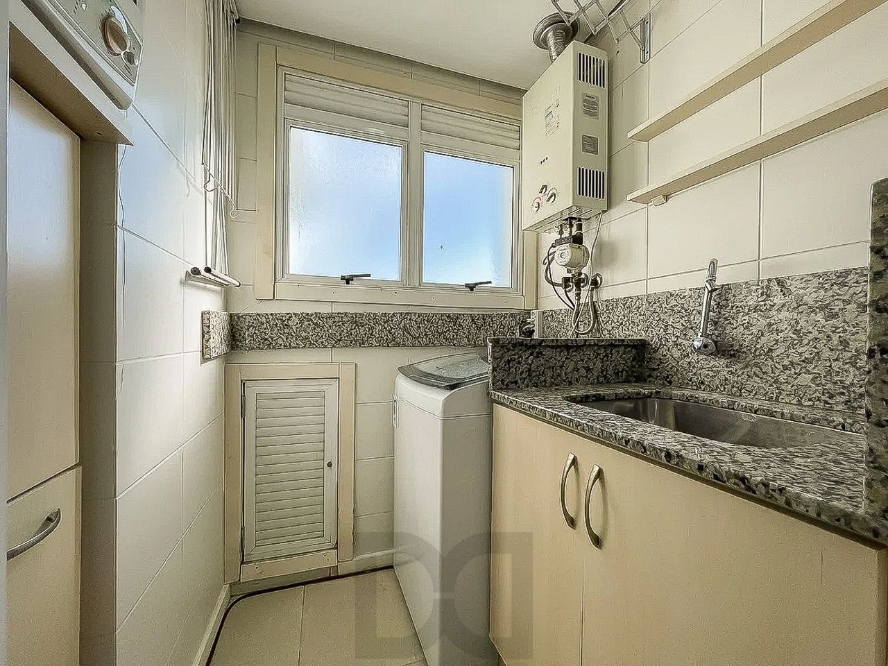 Apartamento a venda no bairro Petrópolis — foto 13