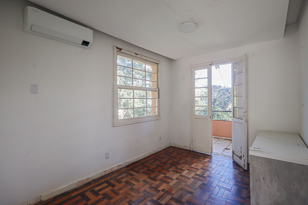 Casa a venda no bairro Petrópolis — foto 18