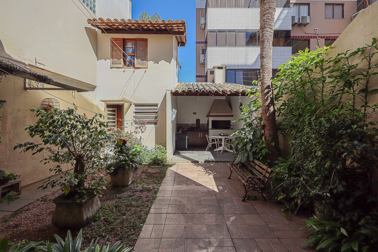 Casa a venda no bairro Mont' Serrat — foto 32