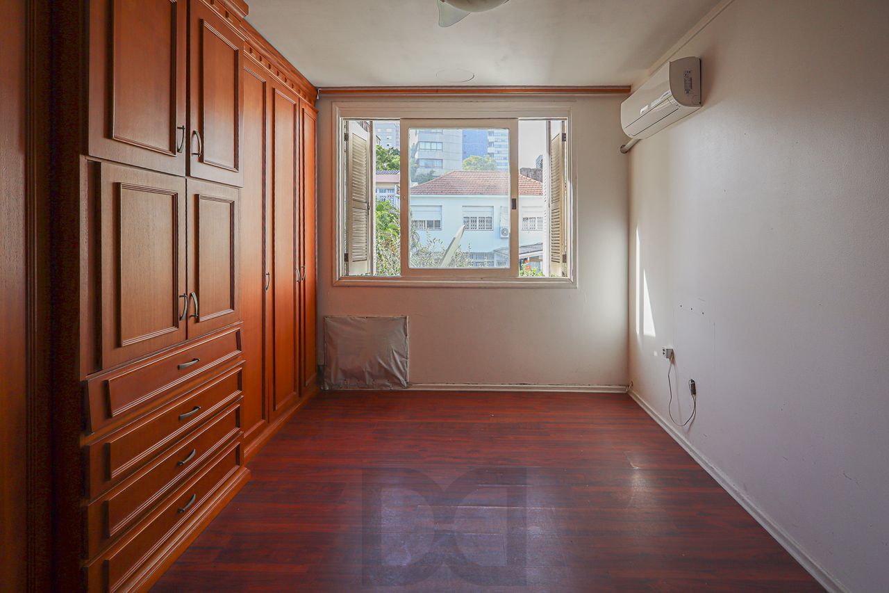 Apartamento a venda no bairro Petrópolis — foto 24