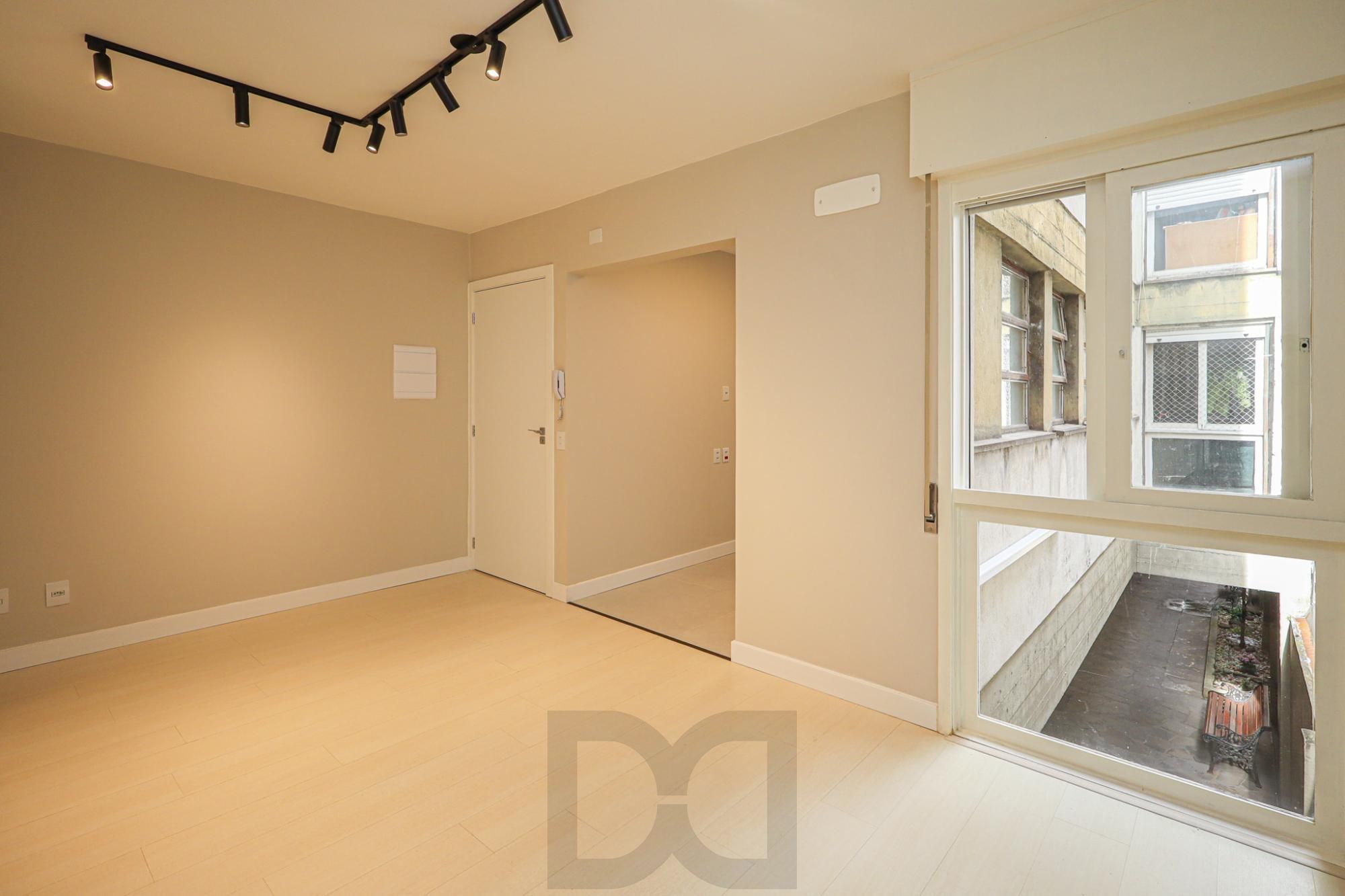 Apartamento a venda no bairro Bom Fim — foto 2