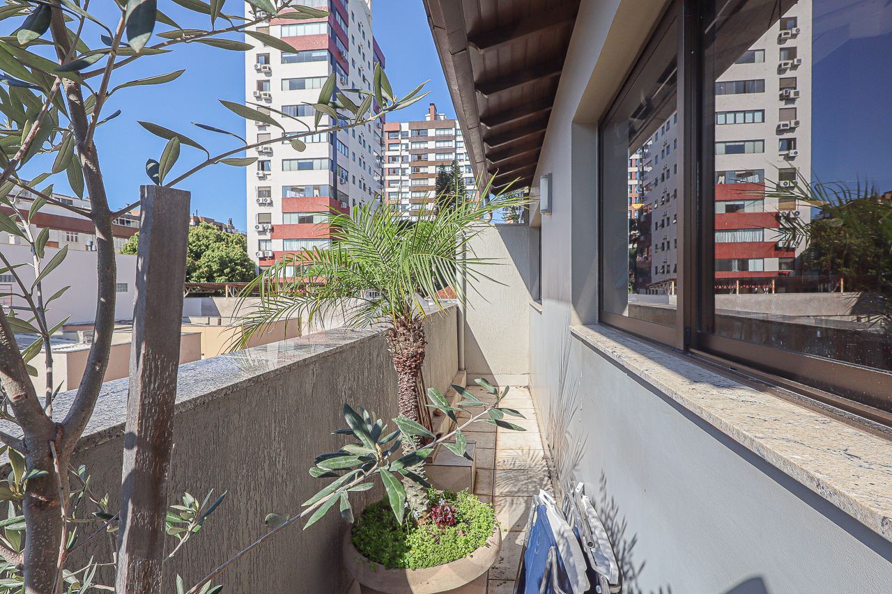 Cobertura a venda no bairro Petrópolis — foto 12