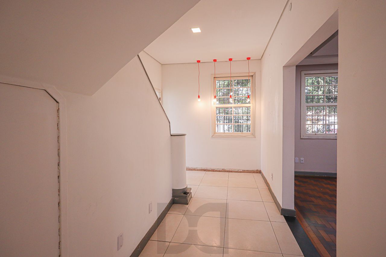 Casa a venda no bairro Petrópolis — foto 8