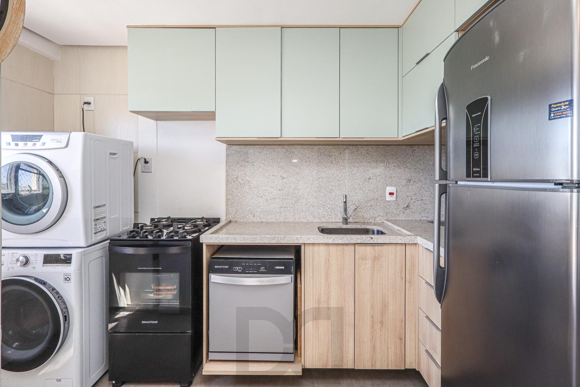 Apartamento a venda no bairro Cavalhada — foto 17
