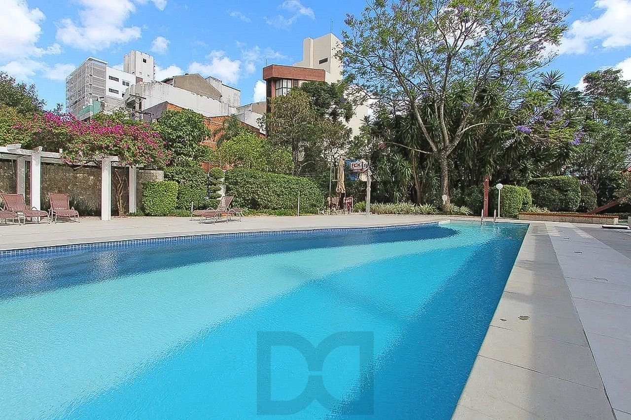 Apartamento a venda no bairro Petrópolis — foto 24
