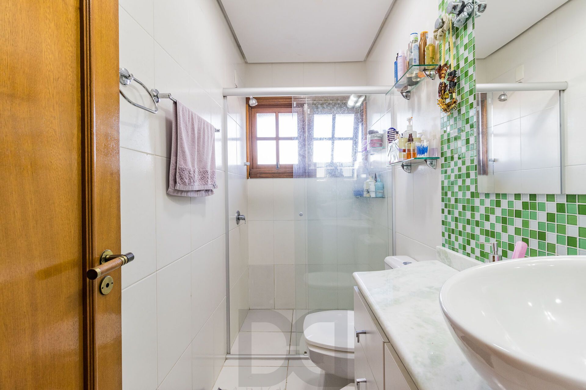 fd3014db-da51-4e80-adb3-b3095de9c49b1714154387ukWd.jpg