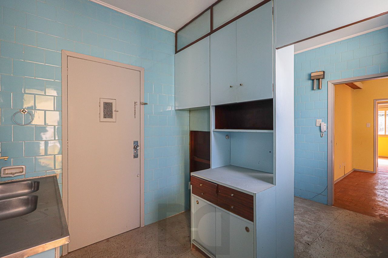 Apartamento a venda no bairro Petrópolis — foto 16