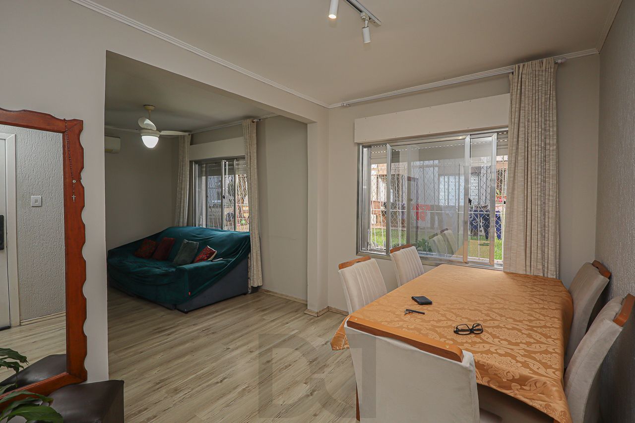Apartamento a venda no bairro Vila Ipiranga — foto 1
