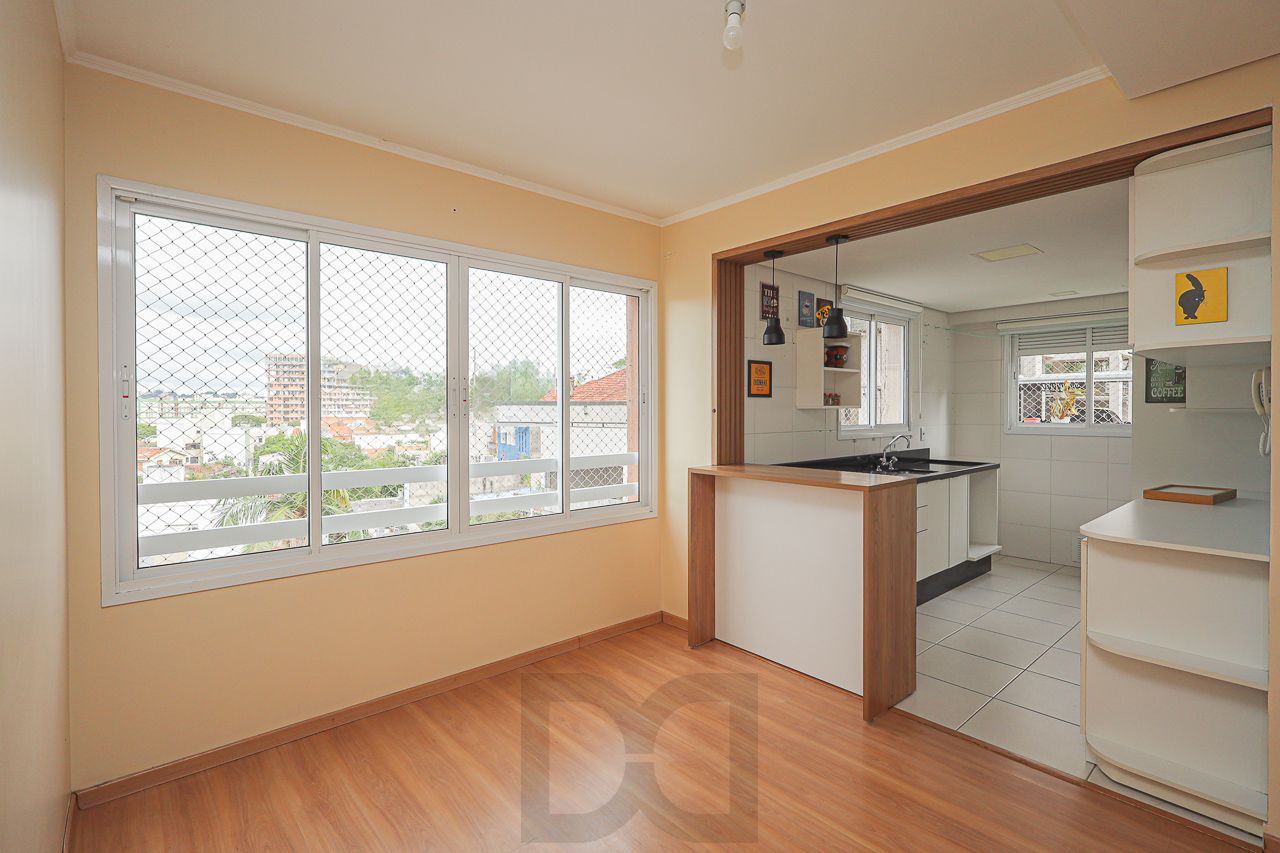 Apartamento a venda no bairro Petrópolis — foto 1