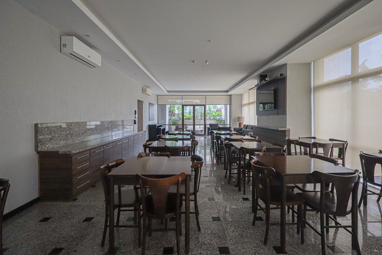 Apartamento a venda no bairro Petrópolis — foto 47