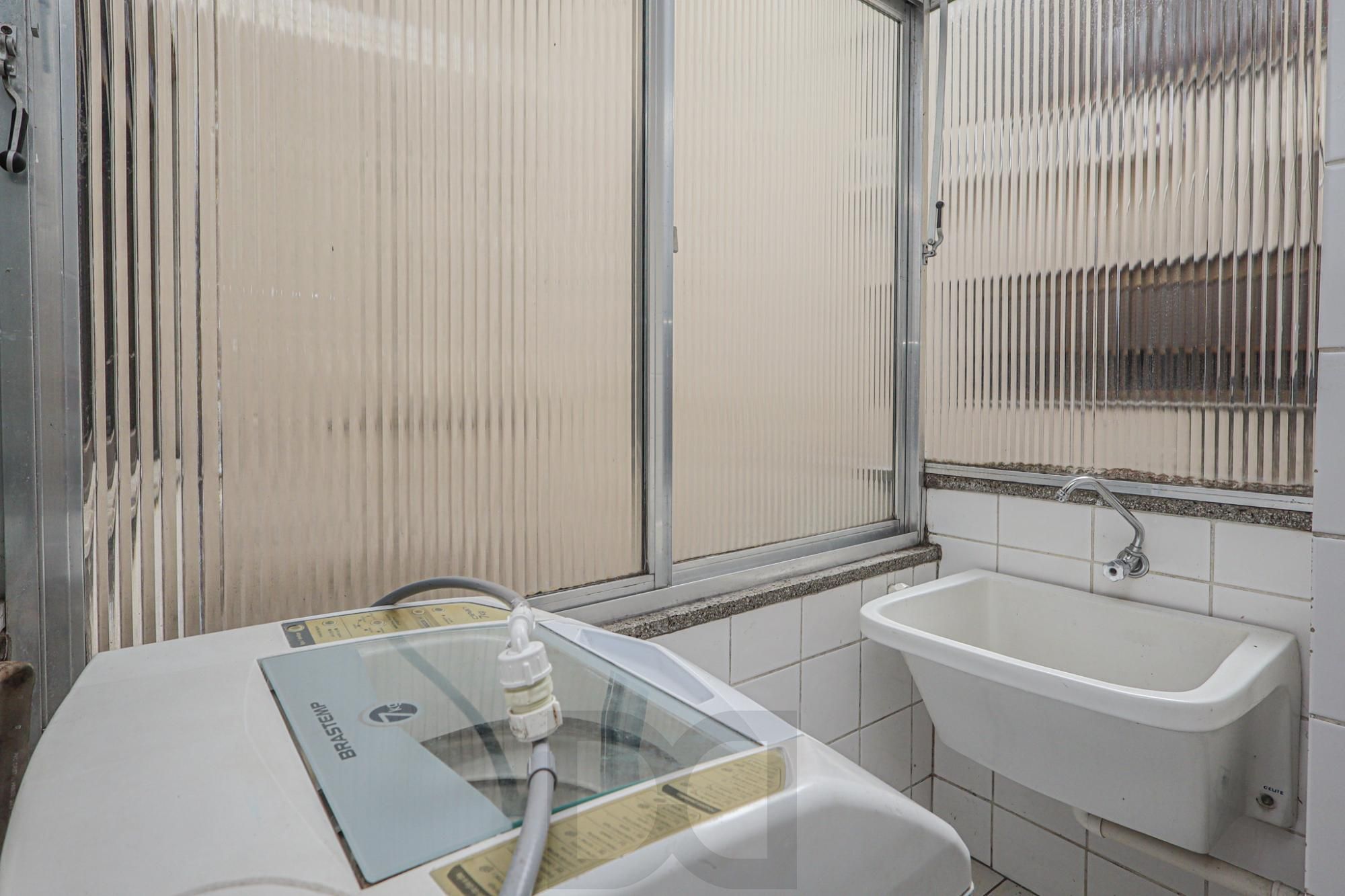 Apartamento a venda no bairro Mont' Serrat — foto 12