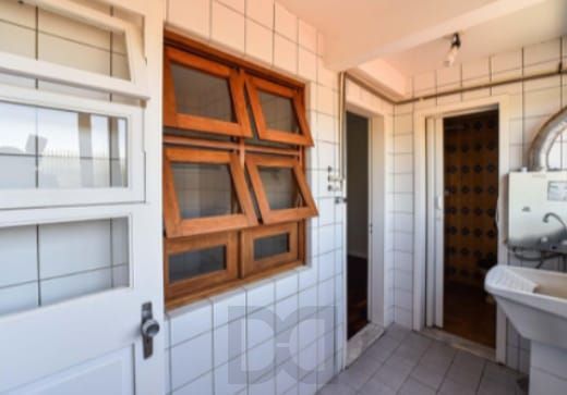 Apartamento ao lado da Sogipa — foto 24
