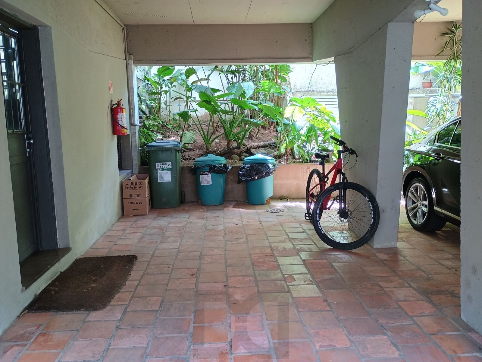Apartamento a venda no bairro Petrópolis — foto 7