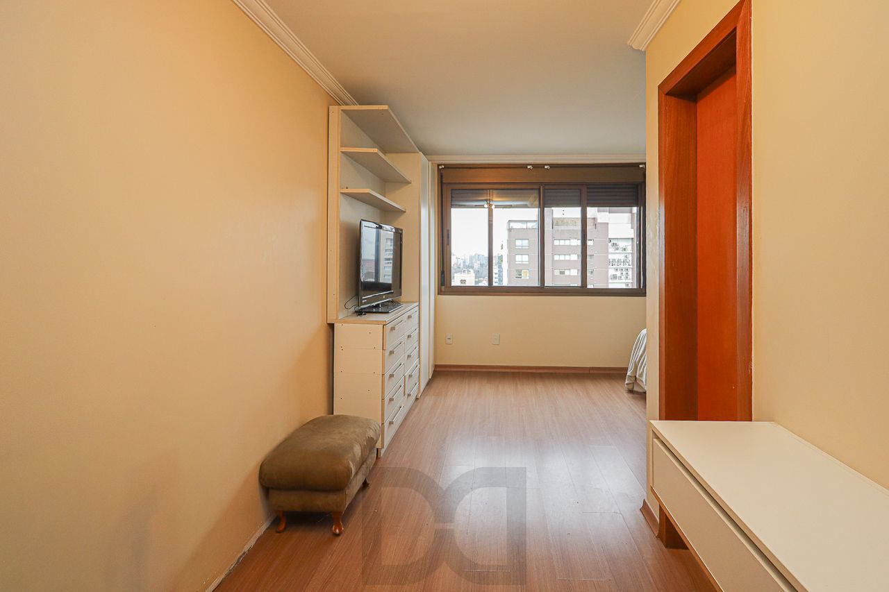 Apartamento a venda no bairro Petrópolis — foto 20