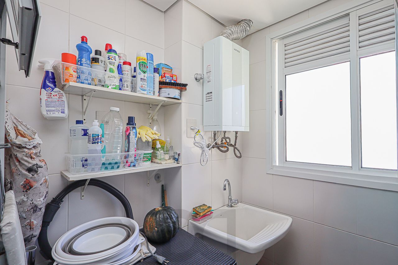 Apartamento a venda no bairro Petrópolis — foto 17