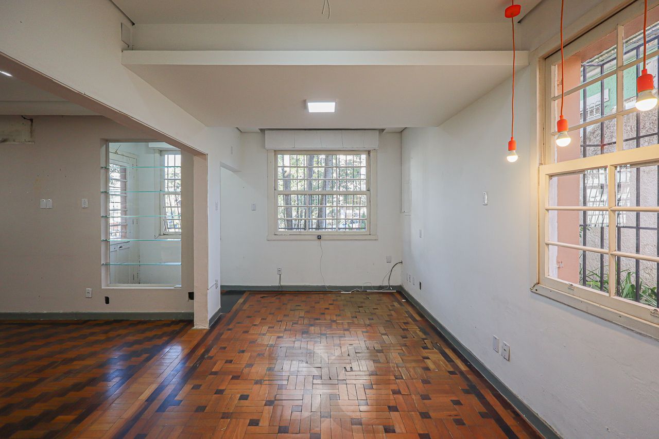 Casa a venda no bairro Petrópolis — foto 6