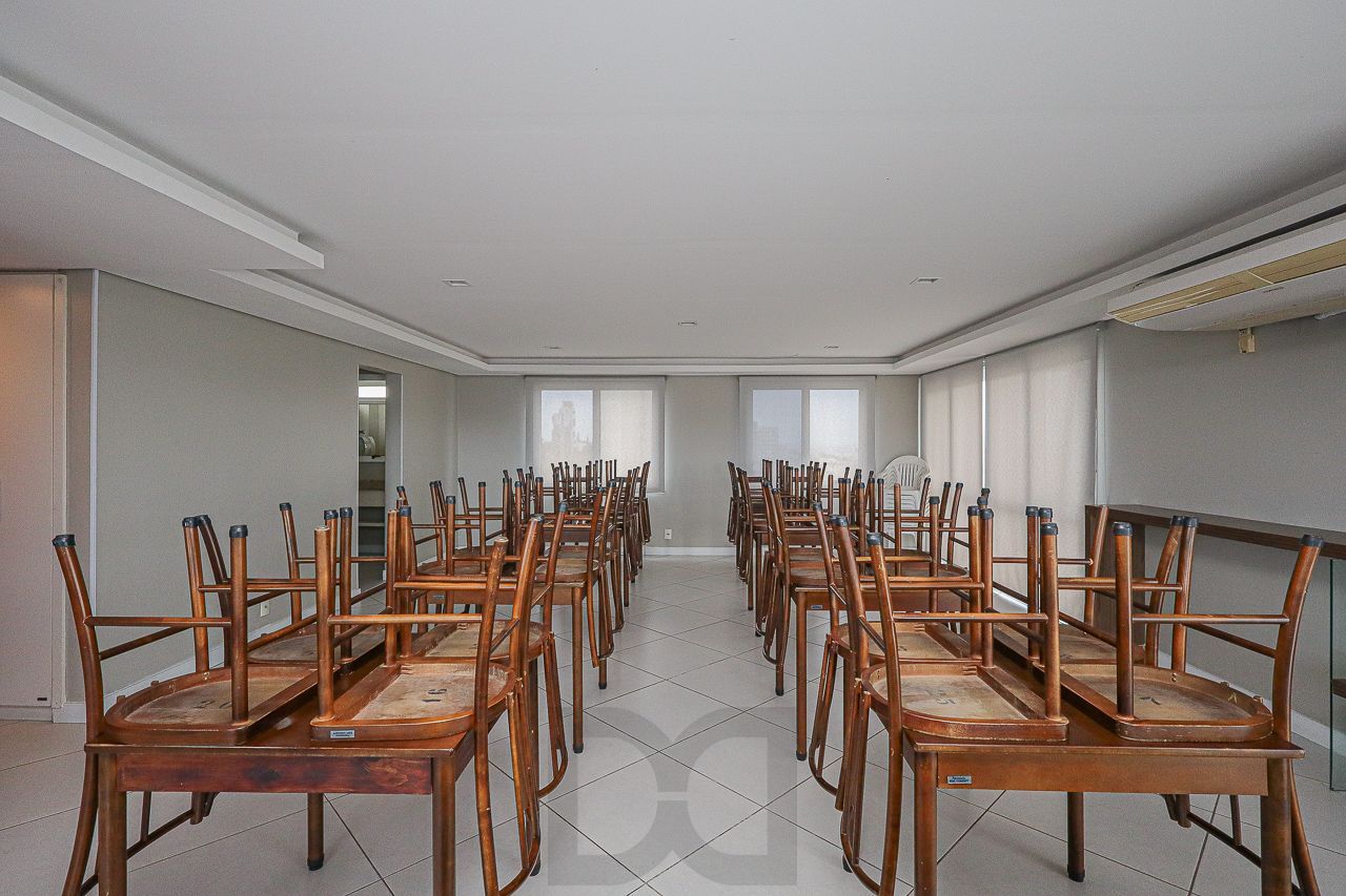 Apartamento a venda no bairro Petrópolis — foto 34