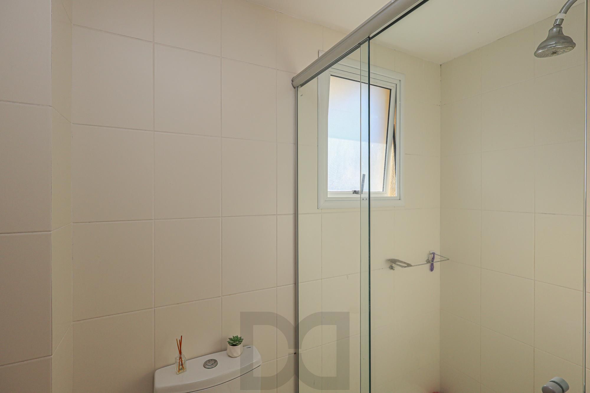 Casa em condomínio no bairro Teresópolis — foto 36