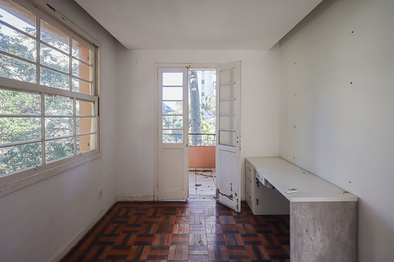 Casa a venda no bairro Petrópolis — foto 19